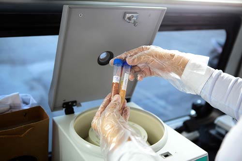 Khám phá xe kiểm nghiệm thực phẩm nhanh đầu tiên ở HN - 8